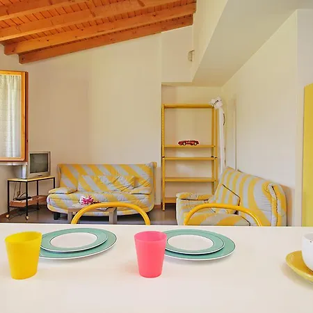 Borgo Antico Padenghe Apartmán *